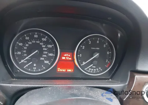 2011 BMW 328I xDrive z USA, uszkodzony, nr VIN WBAPK5C50BF124375